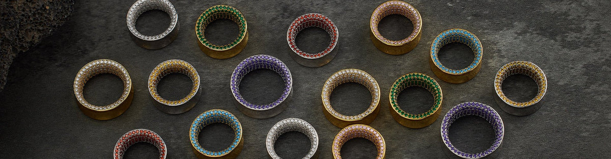 Zircon Ear Tunnel - AKAK BODYJEWELRY