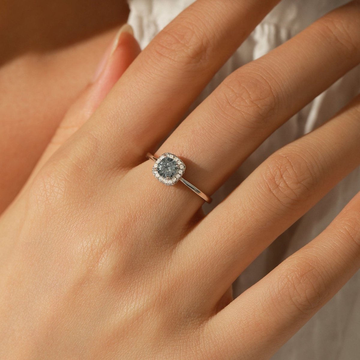 S925 Silver 0.5ct Gray Moissanite Halo Ring - AKAK BODYJEWELRY - Ring